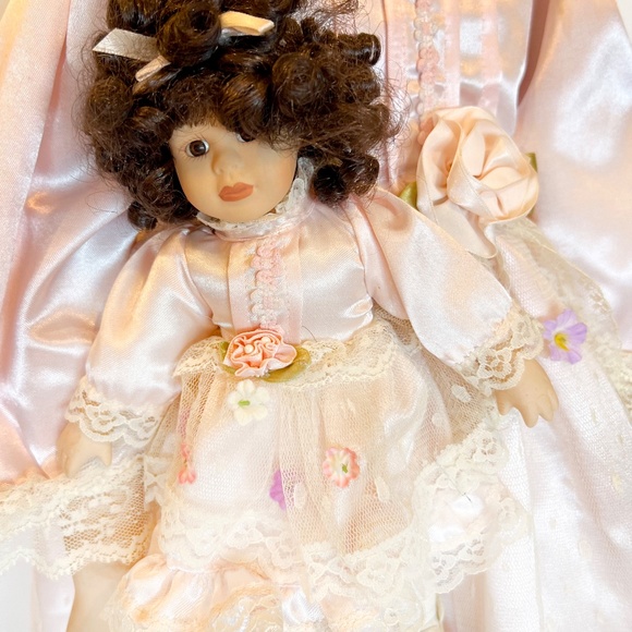 Vintyage Porcelain Doll with Baby Doll 31in - Picture 7 of 10